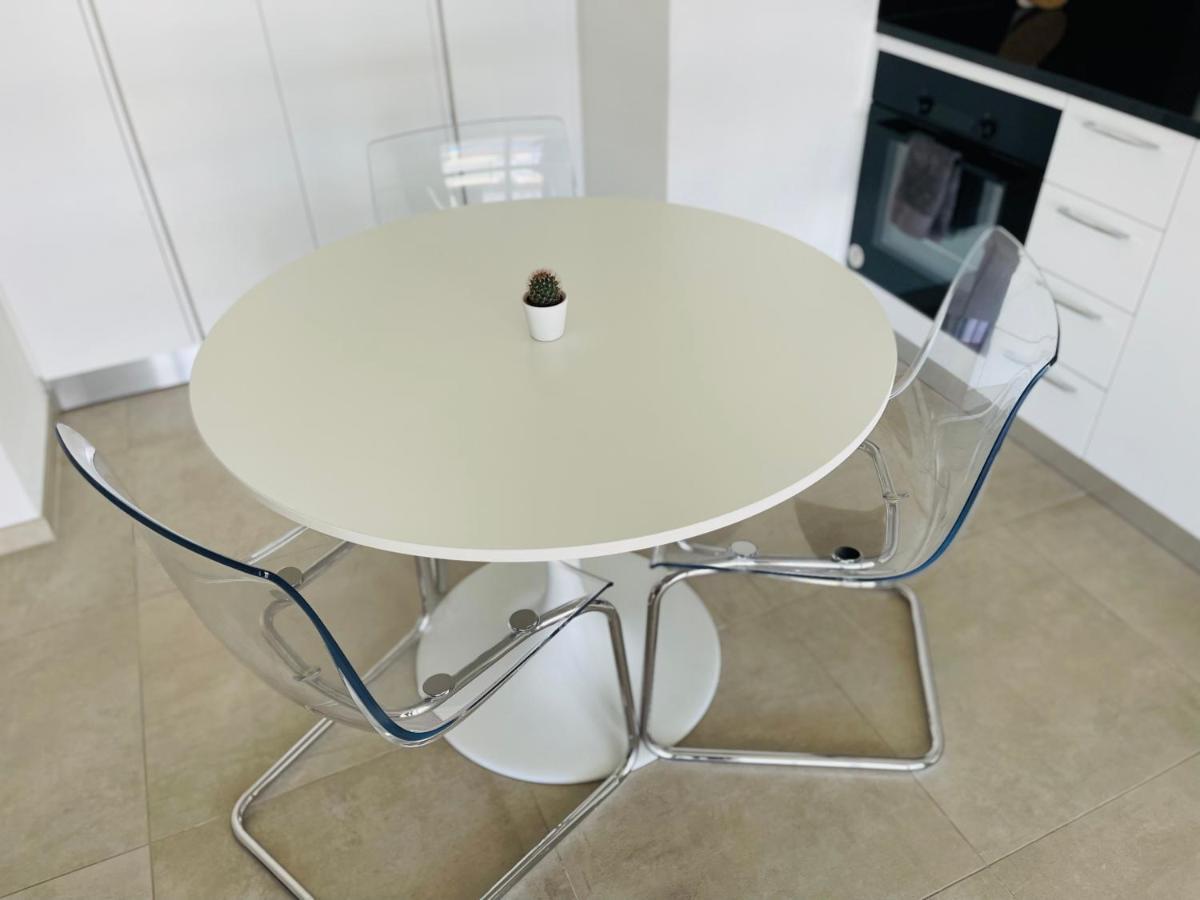 Central Apartment , Free Parking Locarno Zewnętrze zdjęcie
